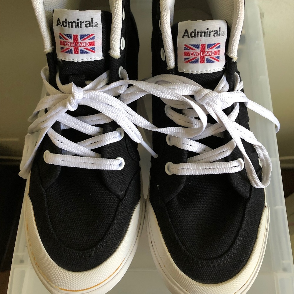 Admiral Black Woman's Sneakers